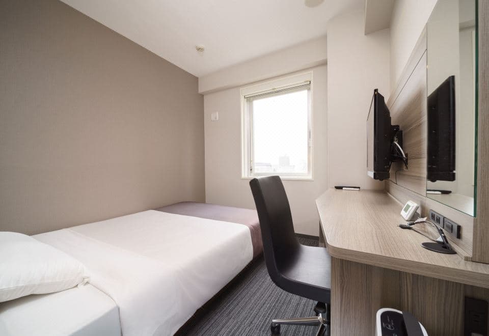 Super Hotel Yokohama Kannai
