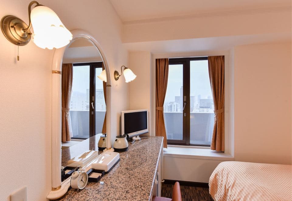 Kobe Sannomiya Union Hotel