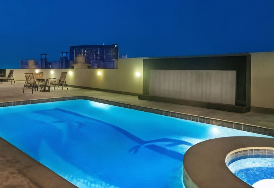 Pearl Swiss Hotel