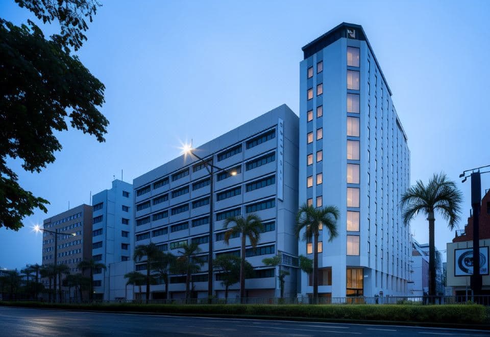Nest Hotel Naha Kumoji