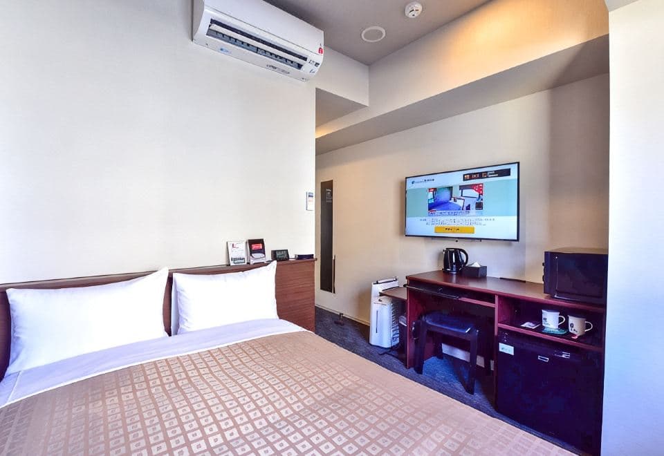 HOTEL LiVEMAX Ikebukuro Ekimae